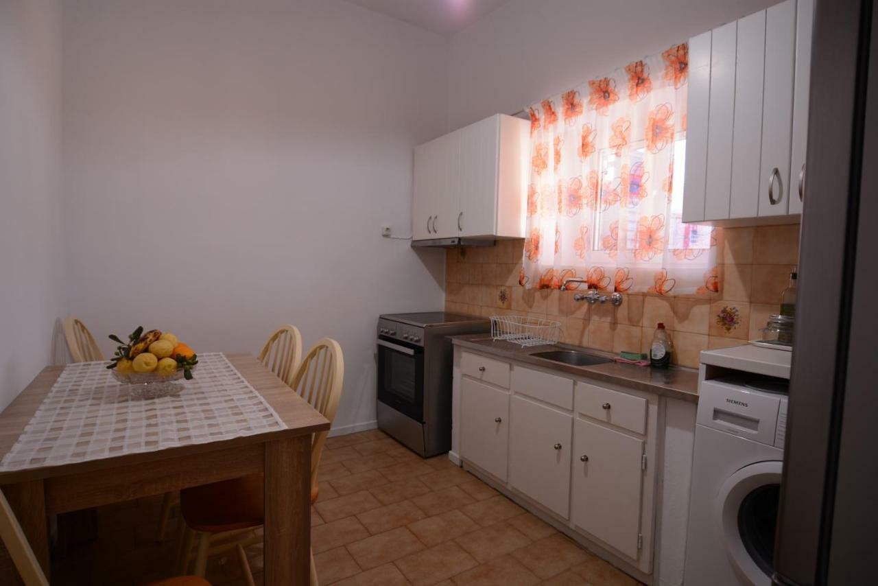Вилла Margaret House Isterni  Экстерьер фото